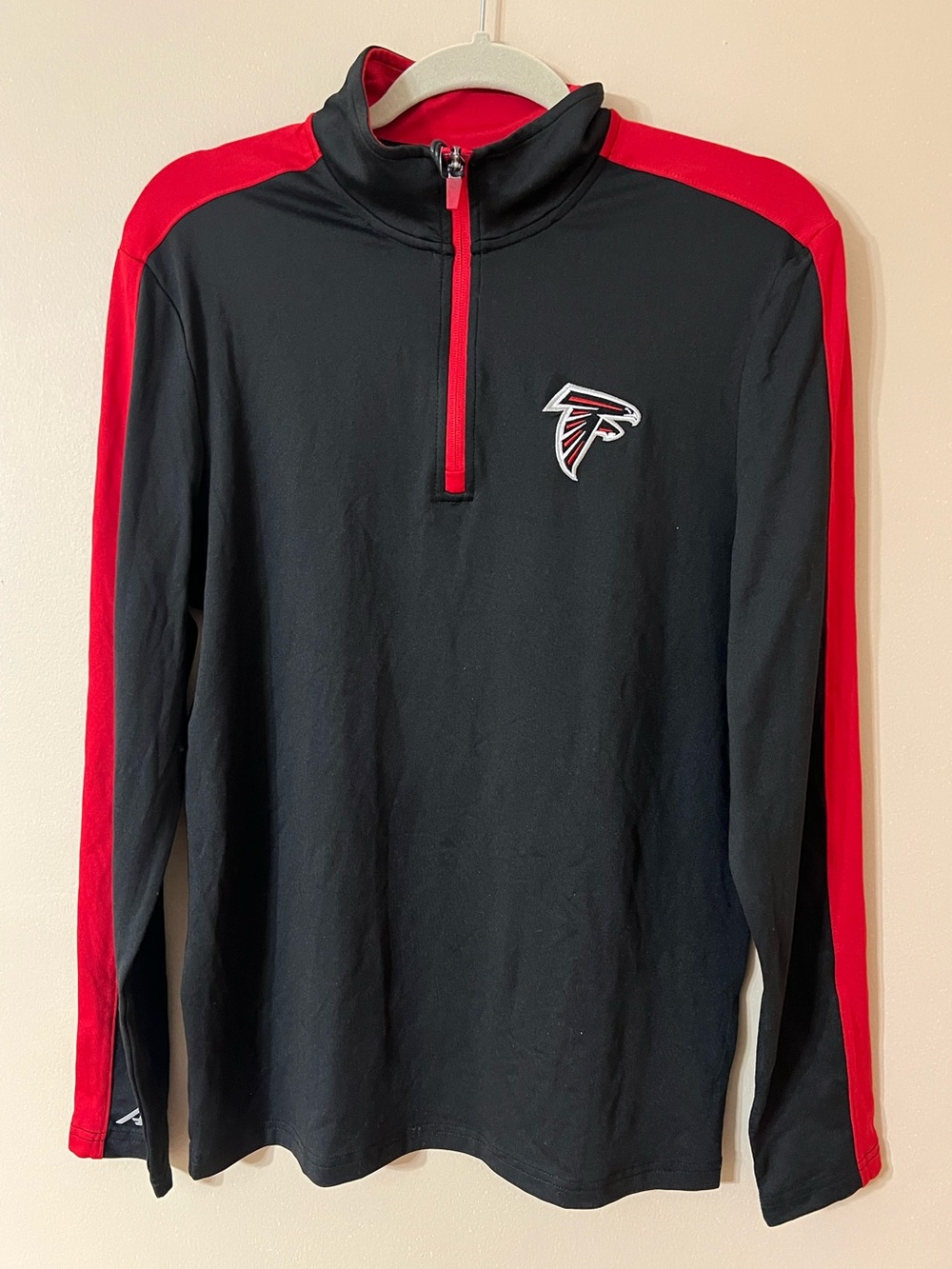 Antigua Men's Atlanta Falcons 1/4 Zip Pullover, Small - Black & Red NFL